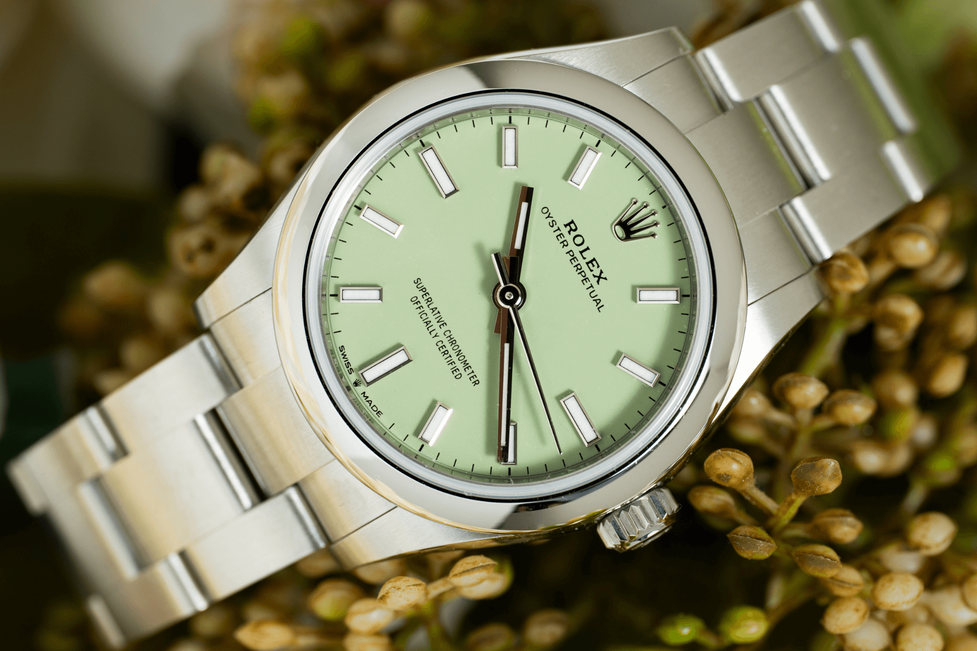 Rolex Date Just Sold At Luxury Watch Dealer Wolvyn