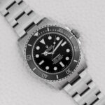 Rolex Submariner 124060