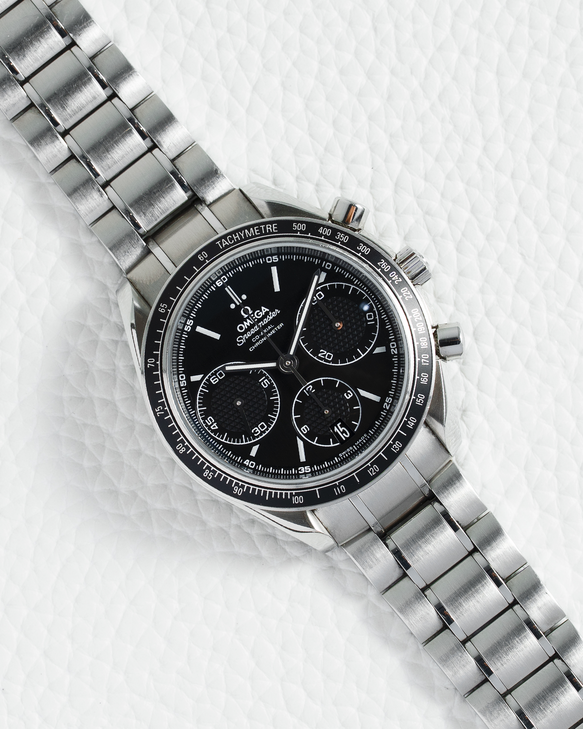 128 Omega Speedmaster Racing Black Dial 40mm 326.30.40.50.01.001 - Image 1