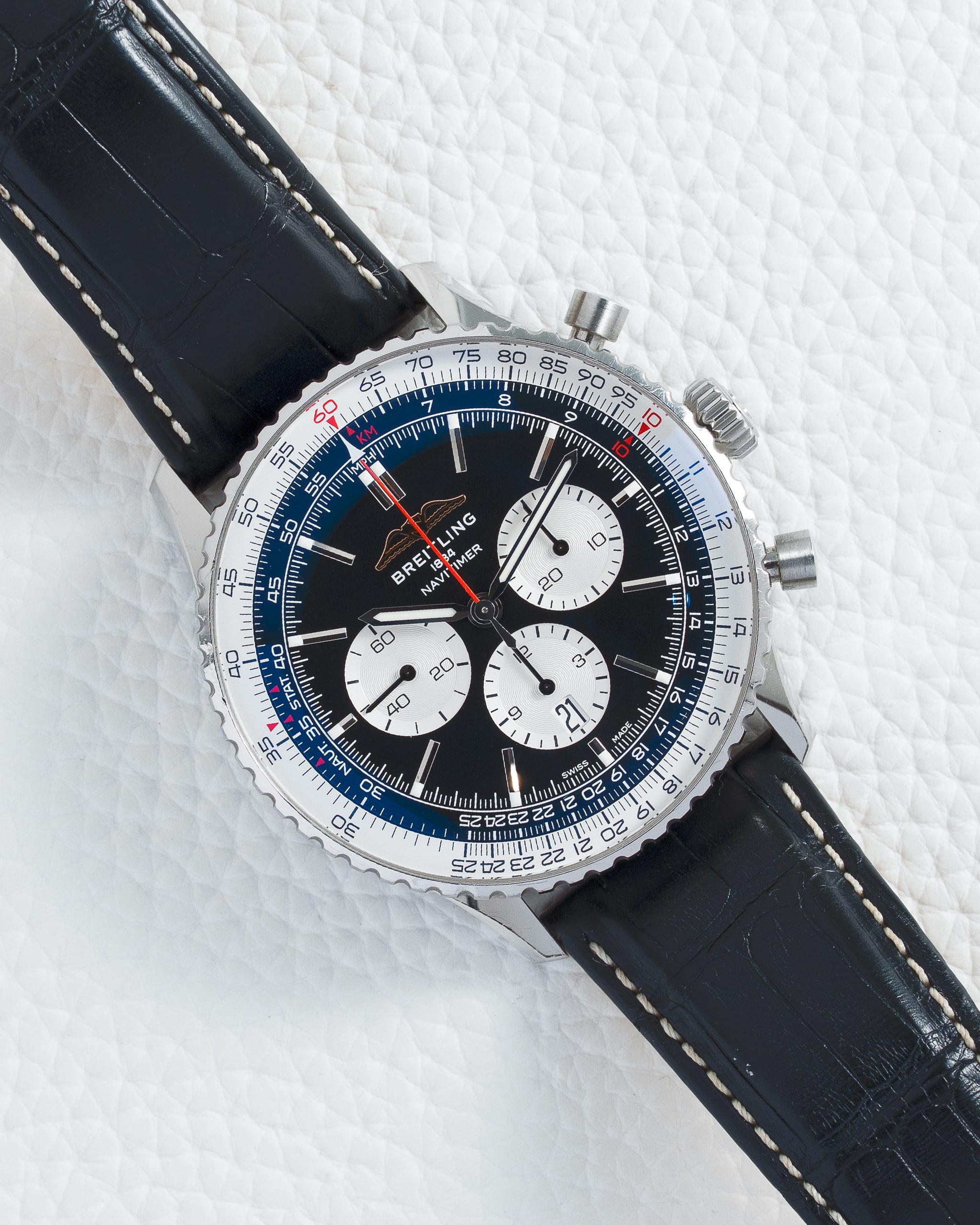 390 Breitling Navitimer B01 Chronograph AB0137 - Image 1