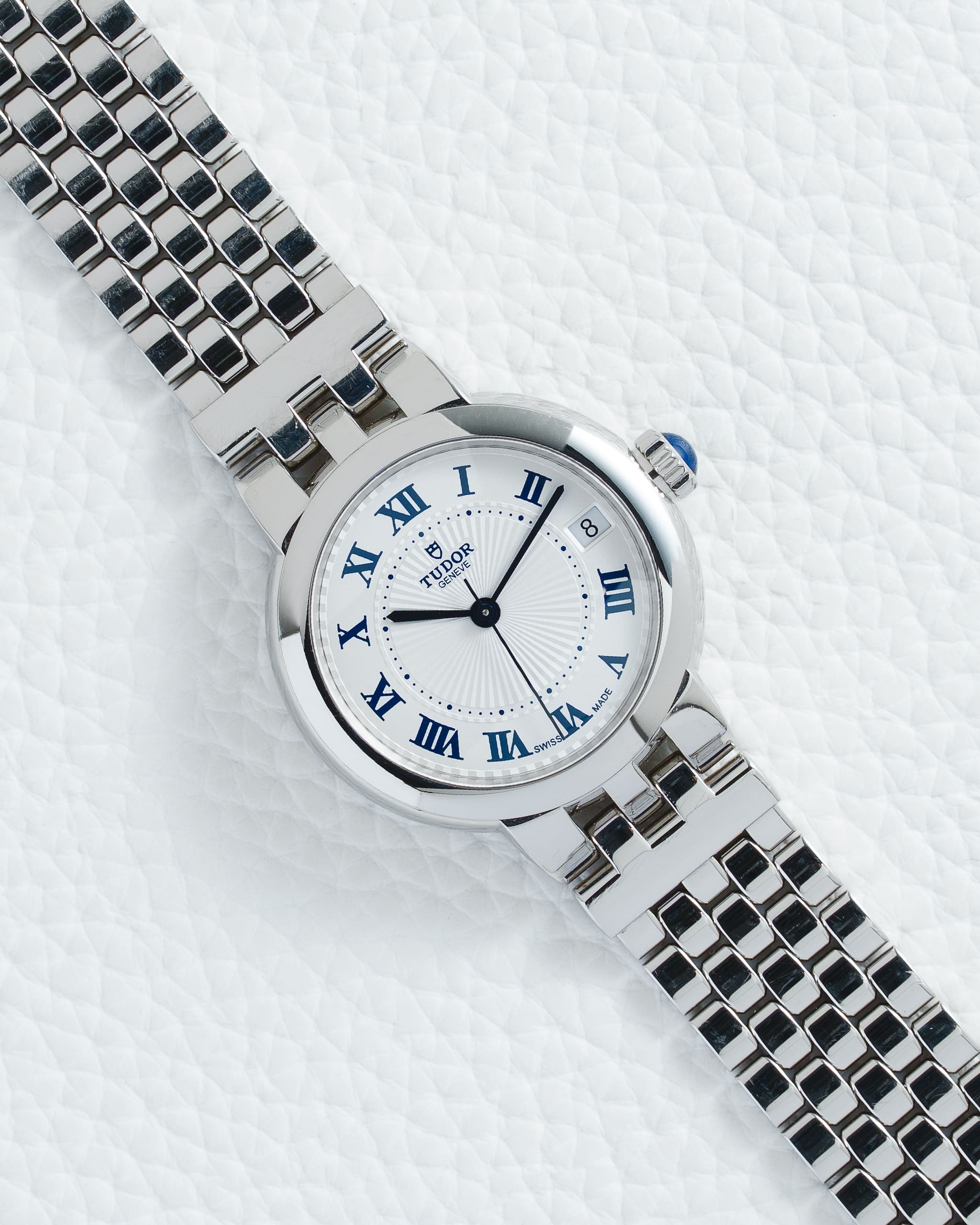 469 Tudor Clair De Rose 35800 - Image 1