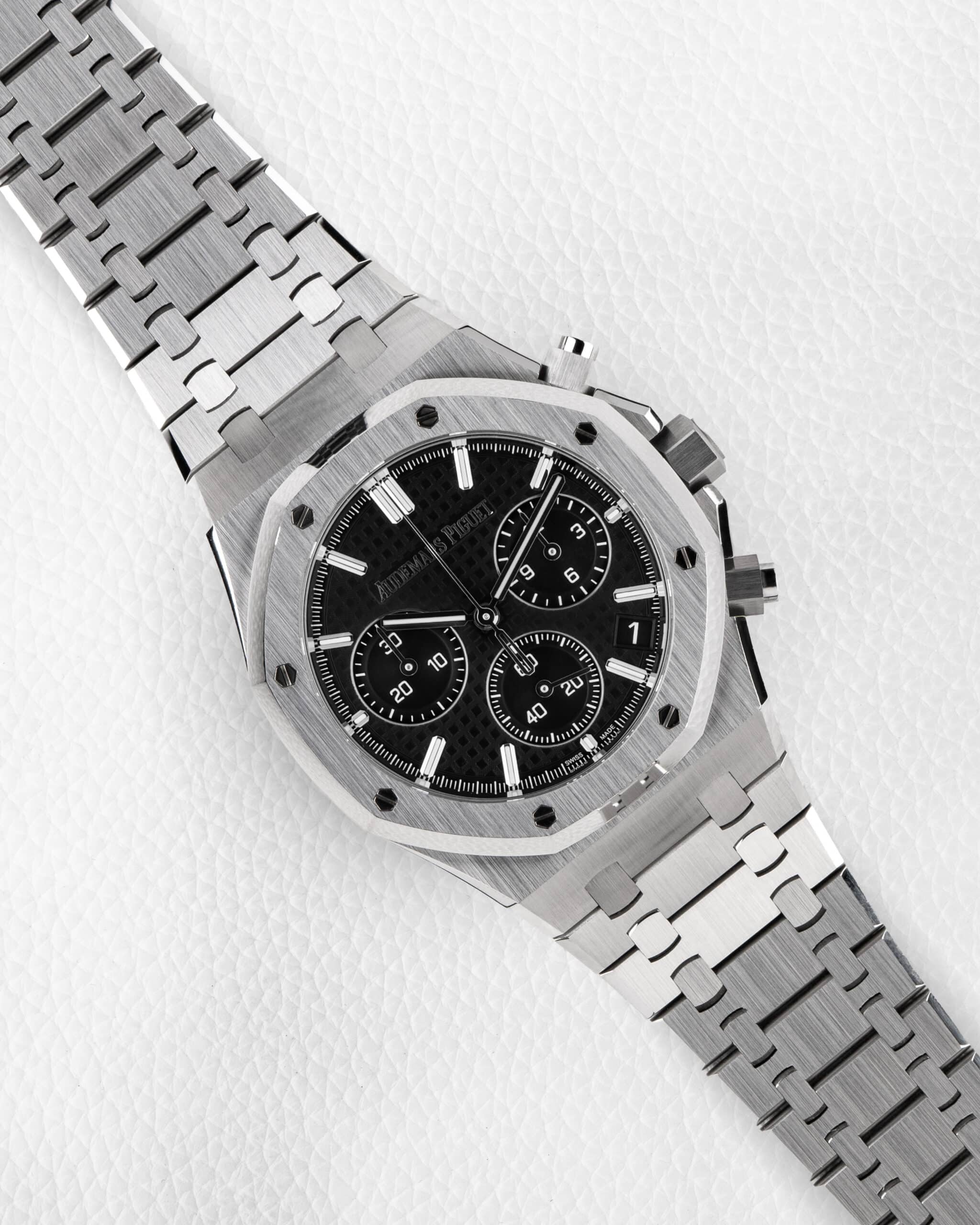 Audemars Piguet Royal Oak Chronograph 41MM Black Dial Steel 26240ST Audemars Piguet Royal Oak Chronograph 26240ST - Image 1